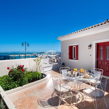 Avali Design Suites Lefkada City Bagian luar foto