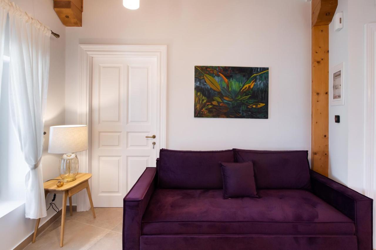 Avali Design Suites Lefkada City Bagian luar foto